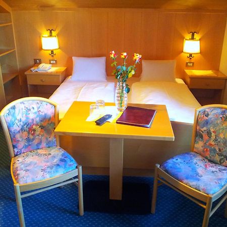 Hotel Garni Doris كاستيلِروتّو الغرفة الصورة