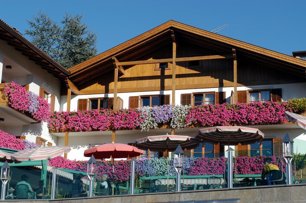 Hotel Garni Doris كاستيلِروتّو المظهر الخارجي الصورة