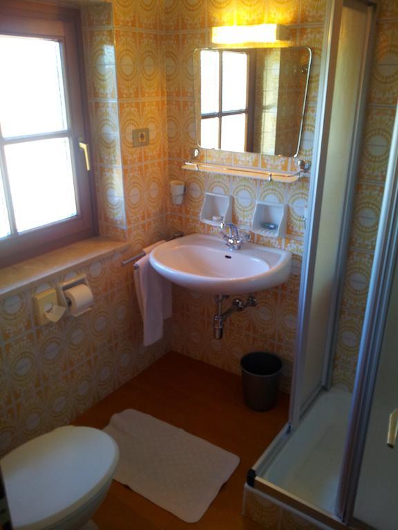 Hotel Garni Doris كاستيلِروتّو الغرفة الصورة